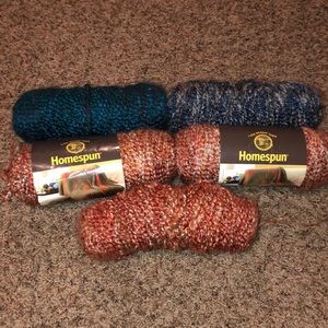 5 scenes of yarn